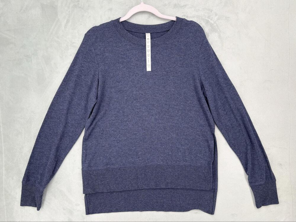 ALO Pullover Womens M‎ Blue Knit Long Sleeve Relaxed Yoga Lightweight Stretch